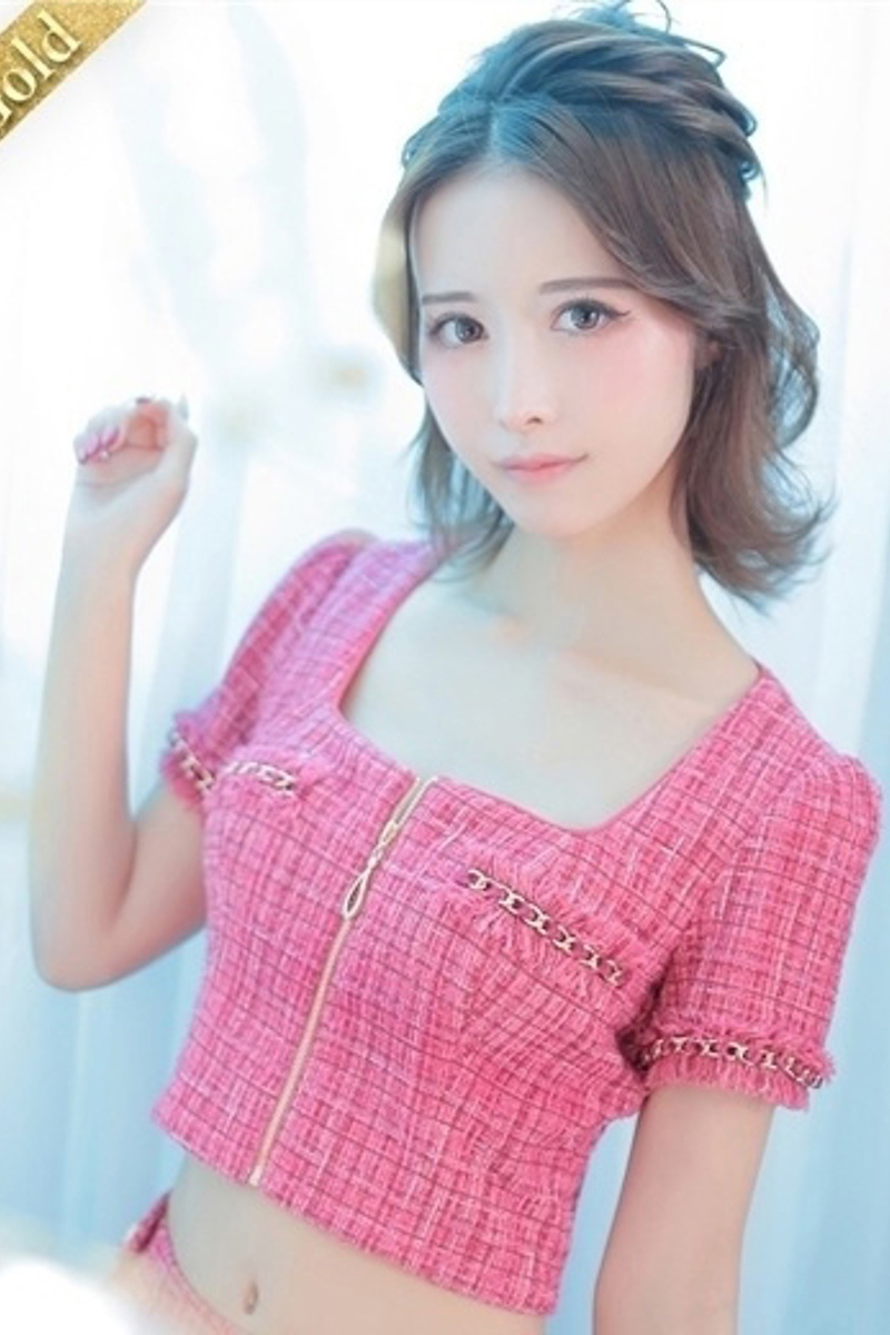 麗奈【れいな】